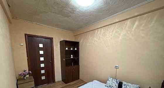 Комната, 80 м2, 1/9 эт. Санкт-Петербург