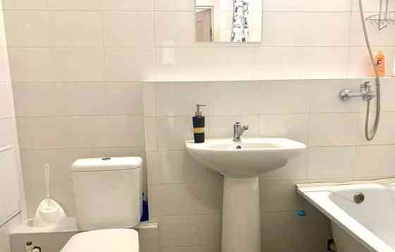 1-комн. квартира, 42 м2, 7/15 эт. Москва