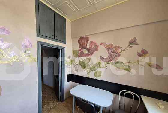 4-комн. квартира, 100 м2, 2/5 эт. Москва