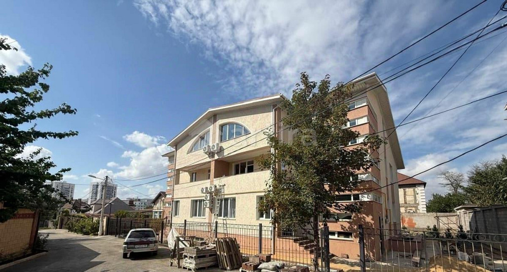 Дом, 450 м2, 5 соток, 3 эт. Симферополь - изображение 2