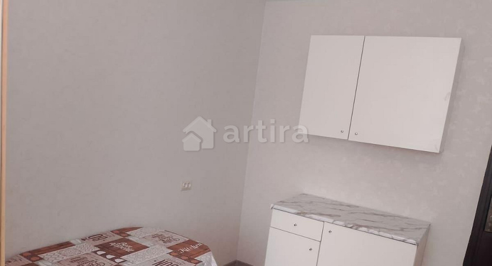 Комната, 12 м2, 6/9 эт. Екатеринбург - изображение 1