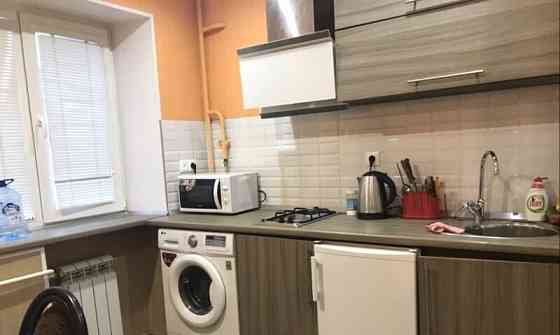 2-комн. квартира, 50 м2, 2/5 эт. Москва