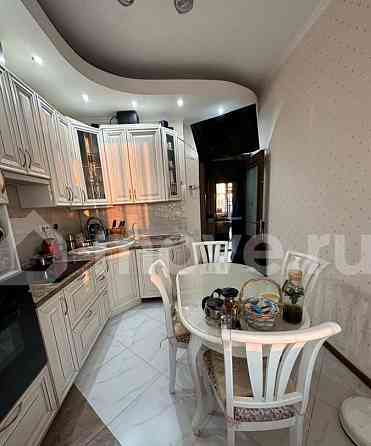 2-комн. квартира, 52 м2, 17/17 эт. Москва