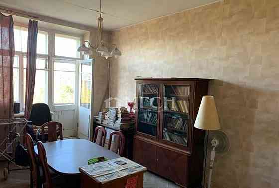 2-комн. квартира, 57.2 м2, 8/8 эт. Москва