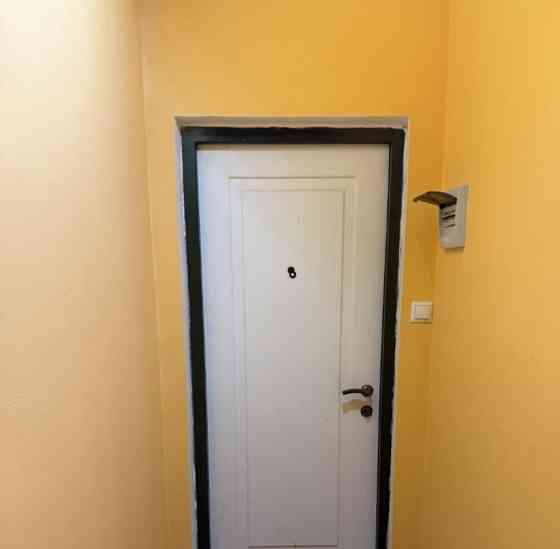 Комната, 35 м2, 1/3 эт. Москва