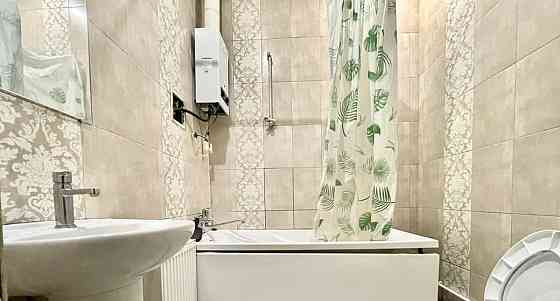 Комната, 101 м2, 3/7 эт. Санкт-Петербург