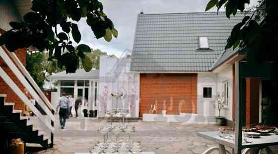 Коттедж, 200 м2 Москва