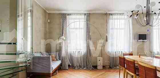 6-комн. квартира, 246 м2, 4/4 эт. Москва