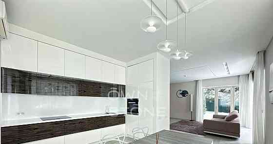 Дом, 225 м2, 6 соток, 2 эт. Москва