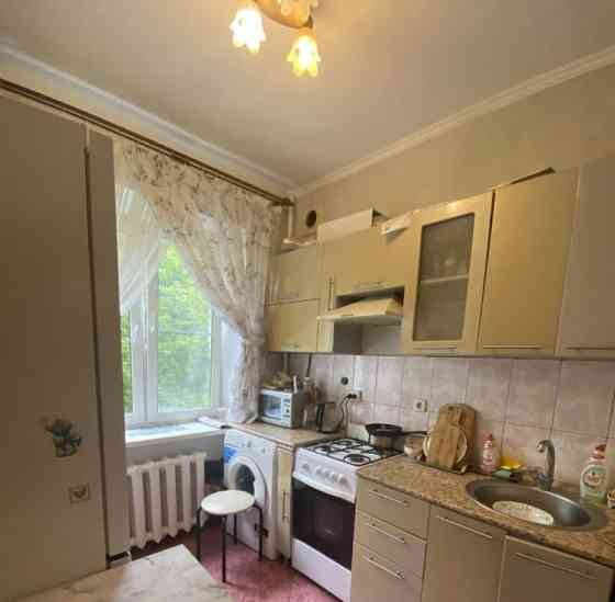 Комната, 11.4 м2, 4/5 эт. Москва