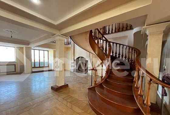 5-комн. квартира, 279.8 м2, 6/7 эт. Москва