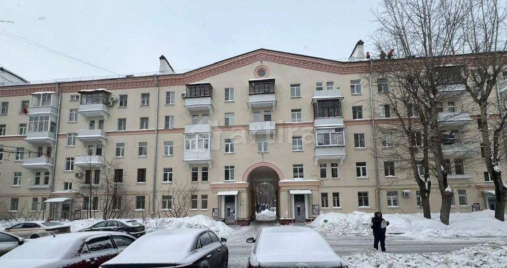 Комната, 21.5 м2, 1/5 эт. Москва - изображение 1