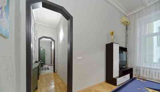 2-комн. квартира, 80 м2, 4/6 эт. Санкт-Петербург