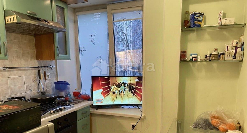 Комната, 14 м2, 3/9 эт. Москва - изображение 1