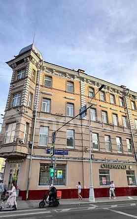 4-комн. квартира, 91 м2, 2/5 эт. Москва