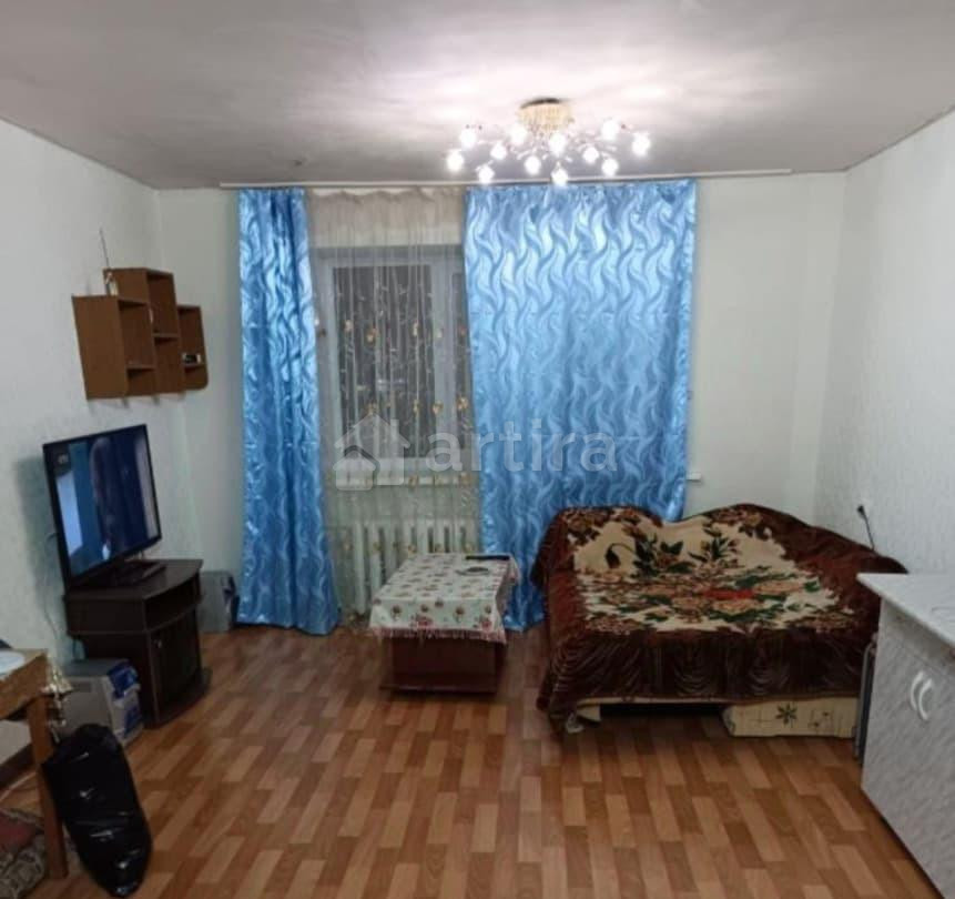 Комната, 21 м2, 3/5 эт. Нижнекамск - изображение 1