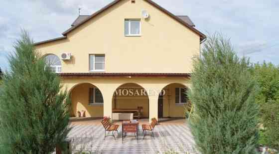 Коттедж, 350 м2 Лобня