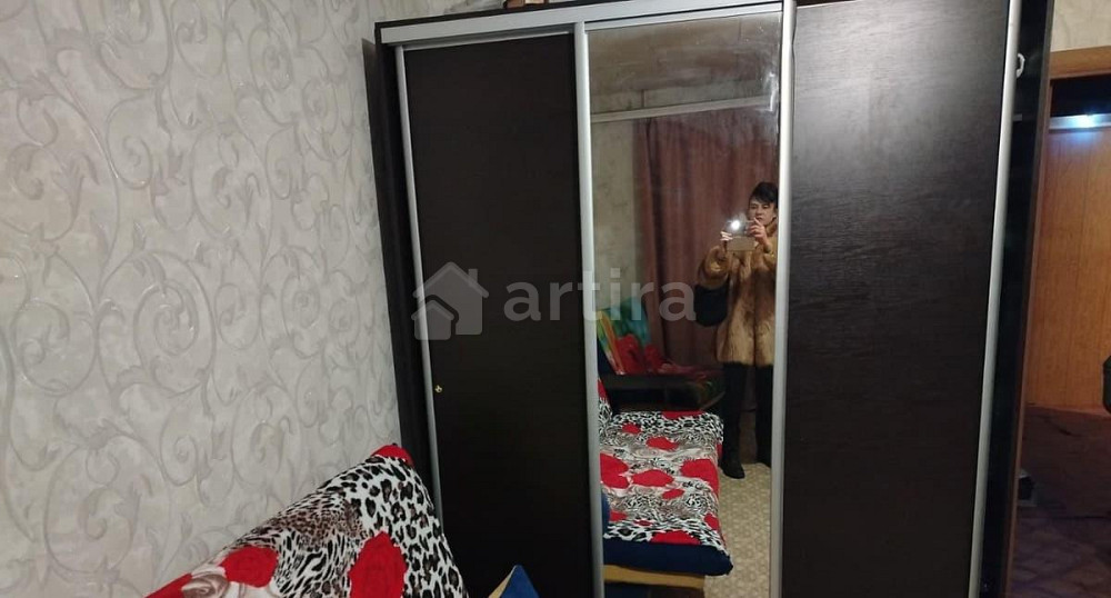 Комната, 40 м2, 1/9 эт. Воронеж - изображение 1