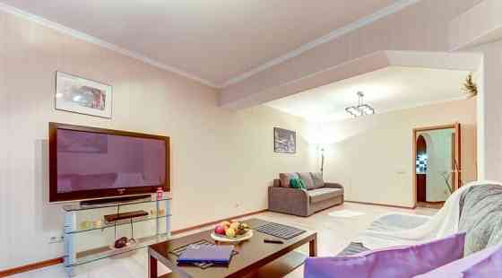 3-комн. апарт-ы, 90 м2, 3/5 эт. Санкт-Петербург