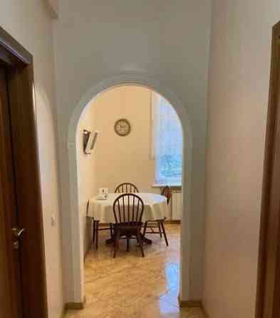 3-комн. квартира, 71.4 м2, 2/5 эт. Москва