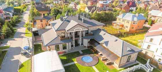 Коттедж, 800 м2 Троицк