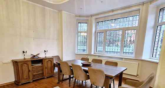 Дом, 435 м2, 15 соток, 3 эт. Москва