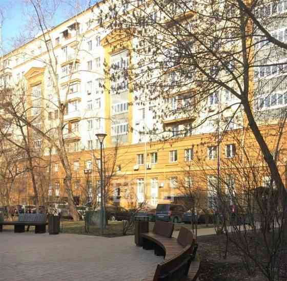 Комната, 15.4 м2, 3/9 эт. Москва