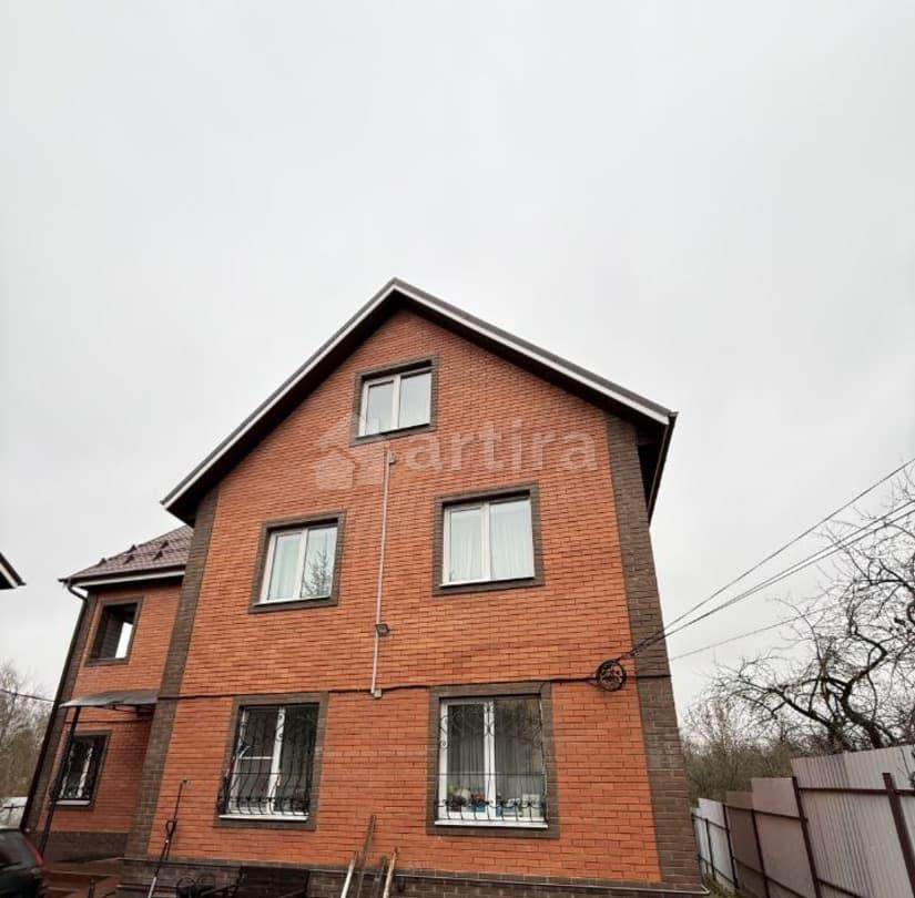 Дом, 212 м2, 12 соток, 3 эт. Клин - изображение 1