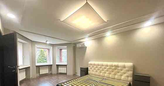 Таунхаус, 330 м2, 1 сотка, 3 эт. Москва