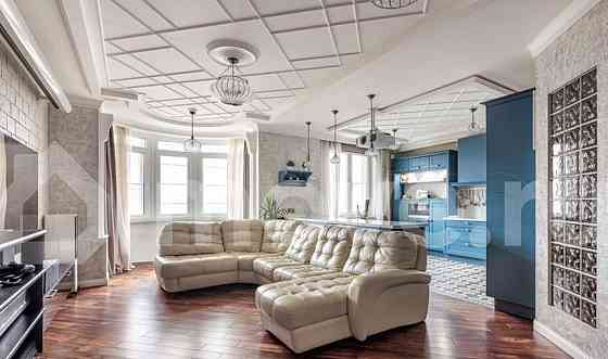 4-комн. квартира, 138 м2, 9/18 эт. Москва