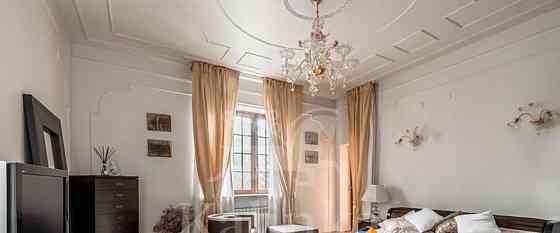 Дом, 1100 м2, 30 соток, 4 эт. Одинцово