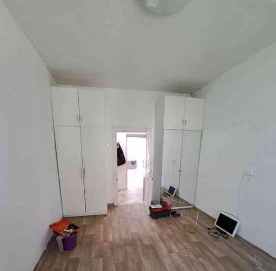 Комната, 34 м2, 3/5 эт. Москва