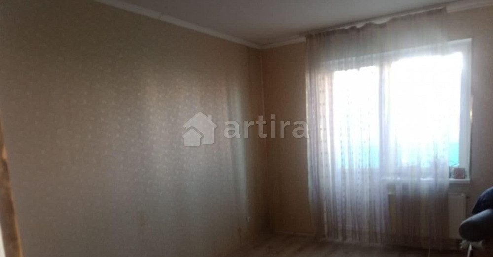 Комната, 17 м2, 1/10 эт. Калининград - изображение 2