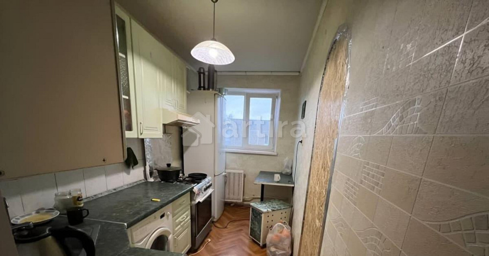 Комната, 15 м2, 5/5 эт. Екатеринбург - изображение 1