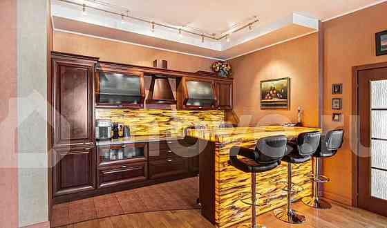 6-комн. квартира, 349.3 м2, 6/10 эт. Москва