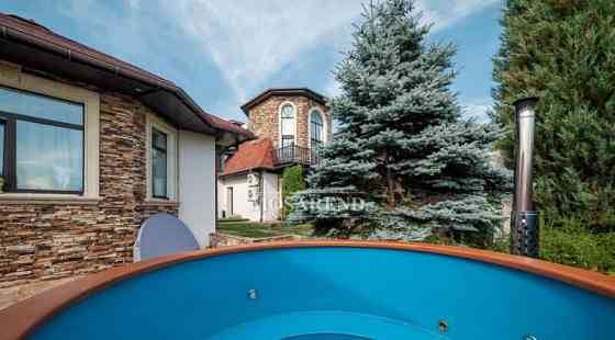 Коттедж, 1100 м2 Истра