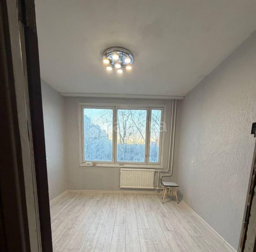 Комната, 11 м2, 5/9 эт. Санкт-Петербург - изображение 2