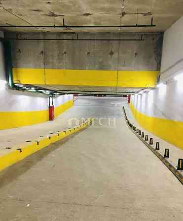 Машиноместо, 14.4 м2 Москва