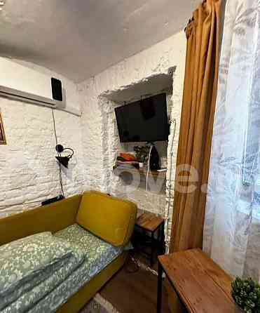 6-комн. квартира, 134 м2, 2/2 эт. Москва