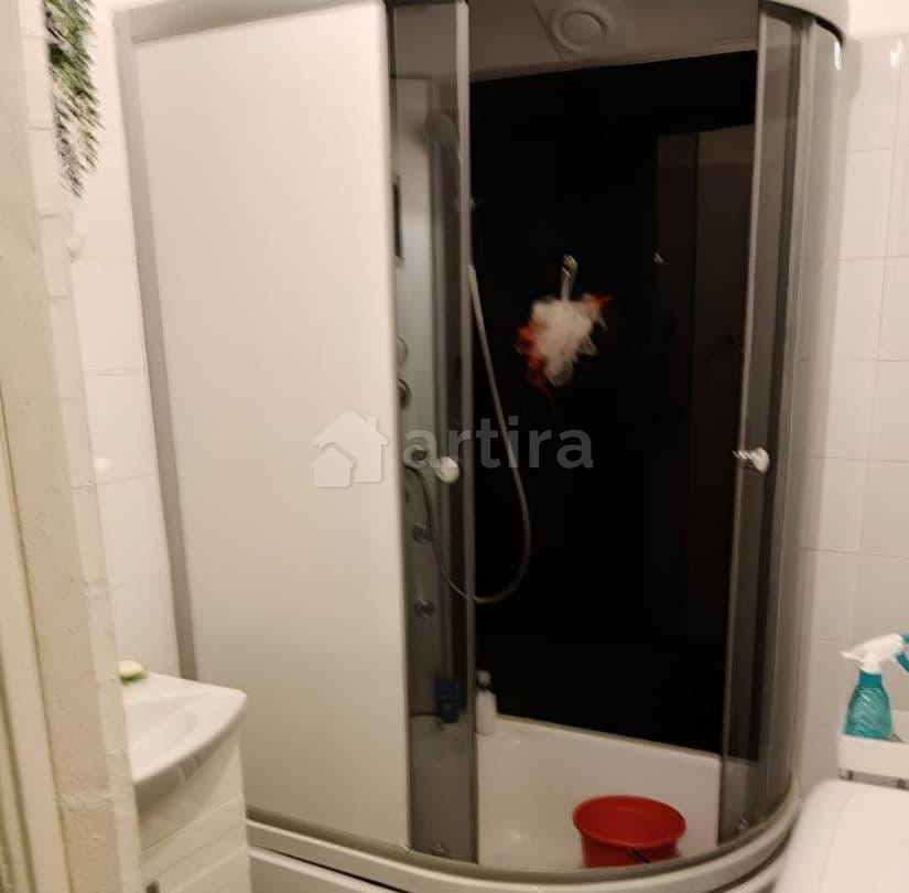 Комната, 18 м2, 2/2 эт. Санкт-Петербург - изображение 3