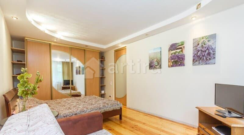 1-комн. квартира, 37 м2, 2/5 эт. Екатеринбург - изображение 2