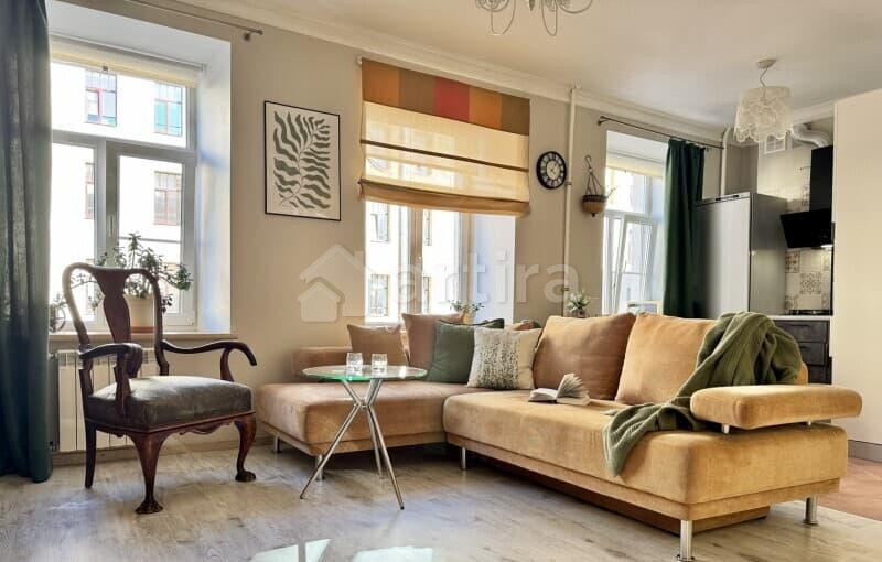 1-комн. квартира, 42 м2, 3/5 эт. Санкт-Петербург - изображение 1