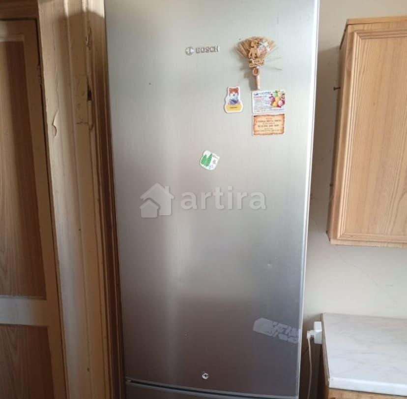 Комната, 56 м2, 3/5 эт. Москва - изображение 1