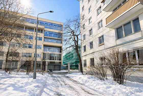 Студия, 12 м2, 1/5 эт. Москва