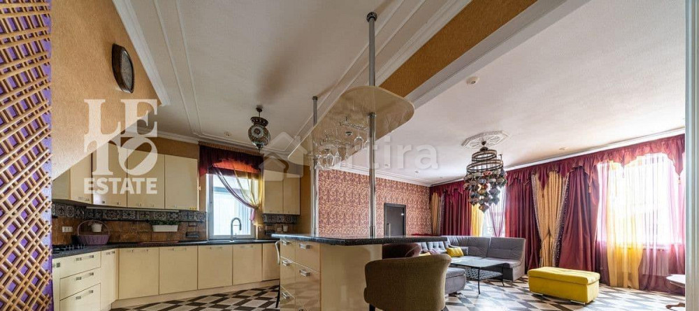 Дом, 350 м2, 10 соток, 2 эт. Мытищи - изображение 1