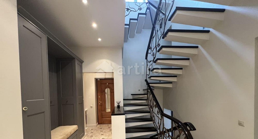 Коттедж, 450 м2, 12 соток, 2 эт. Красногорск - изображение 3