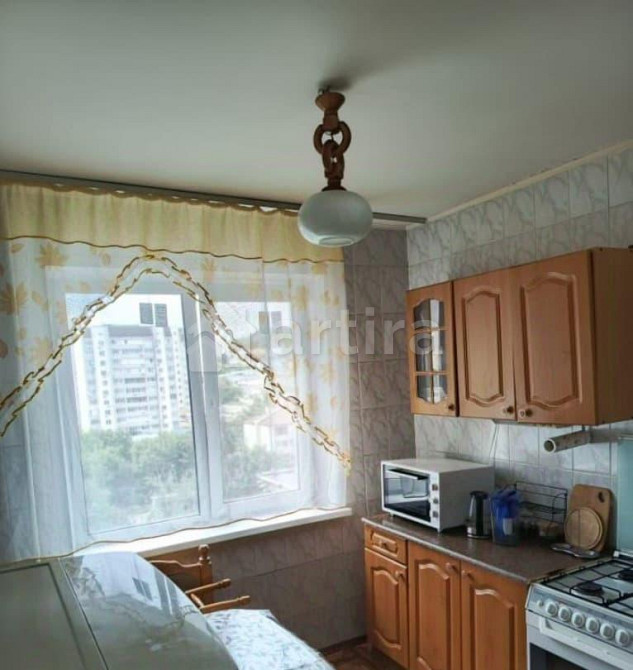 Комната, 16 м2, 9/9 эт. Саратов - изображение 1