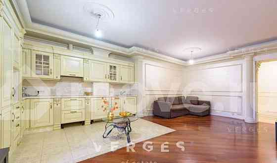 4-комн. квартира, 206.3 м2, 5/48 эт. Москва