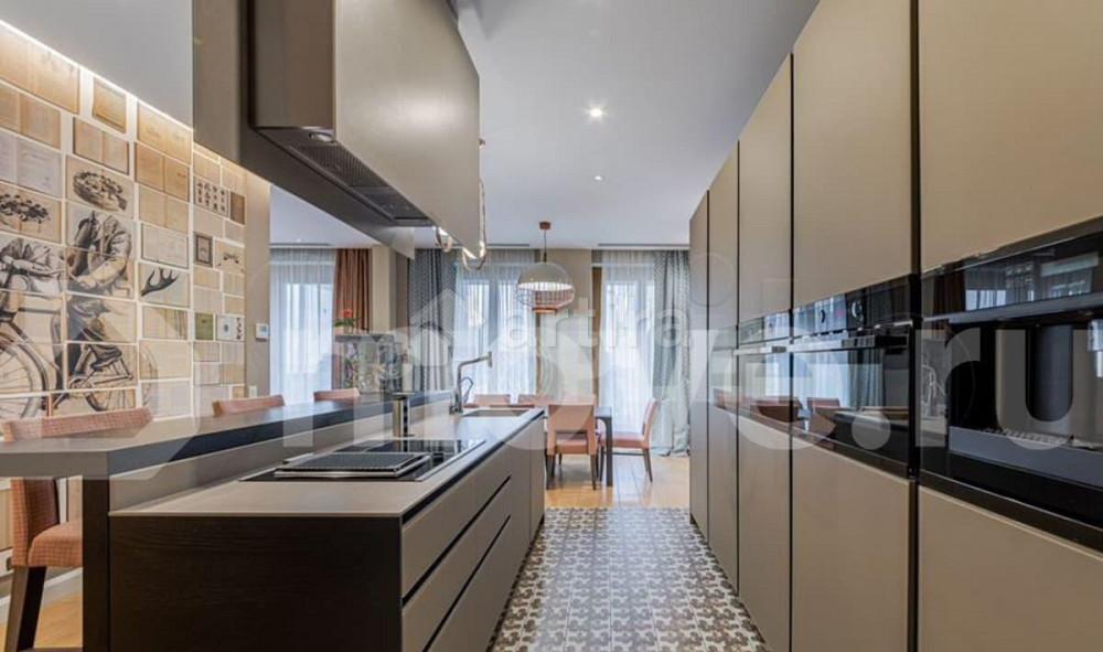 4-комн. квартира, 217 м2, 2/6 эт. Москва - изображение 5