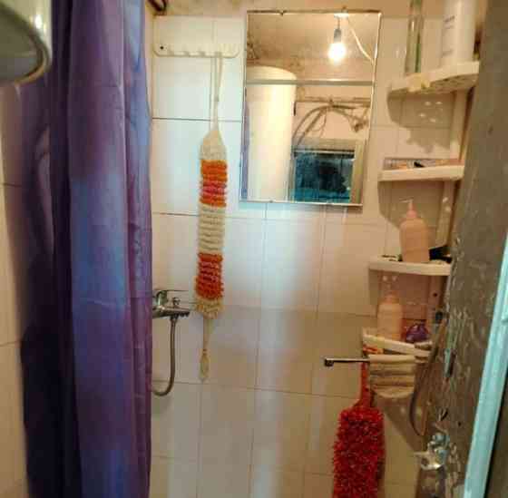 Комната, 33 м2, 3/5 эт. Карабаново